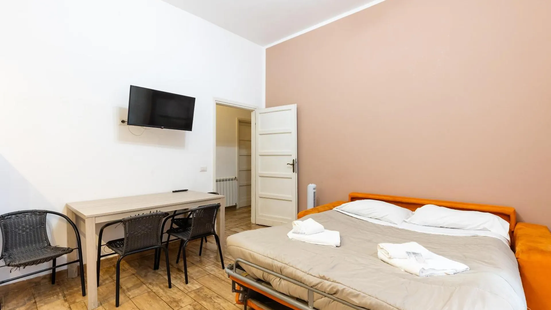 Casa Vacanze La Sirenetta Lido di Ostia 0*,  Italy