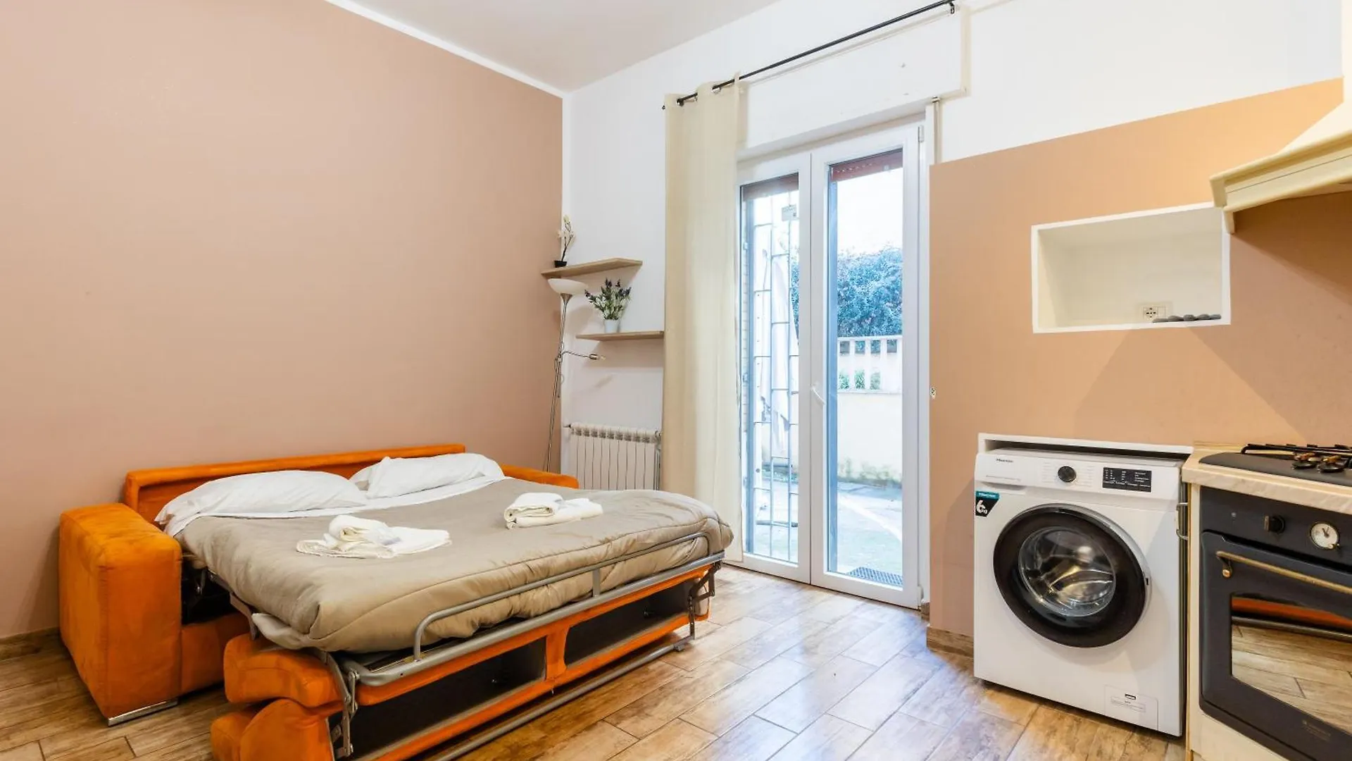 Apartment Casa Vacanze La Sirenetta Lido di Ostia Italy